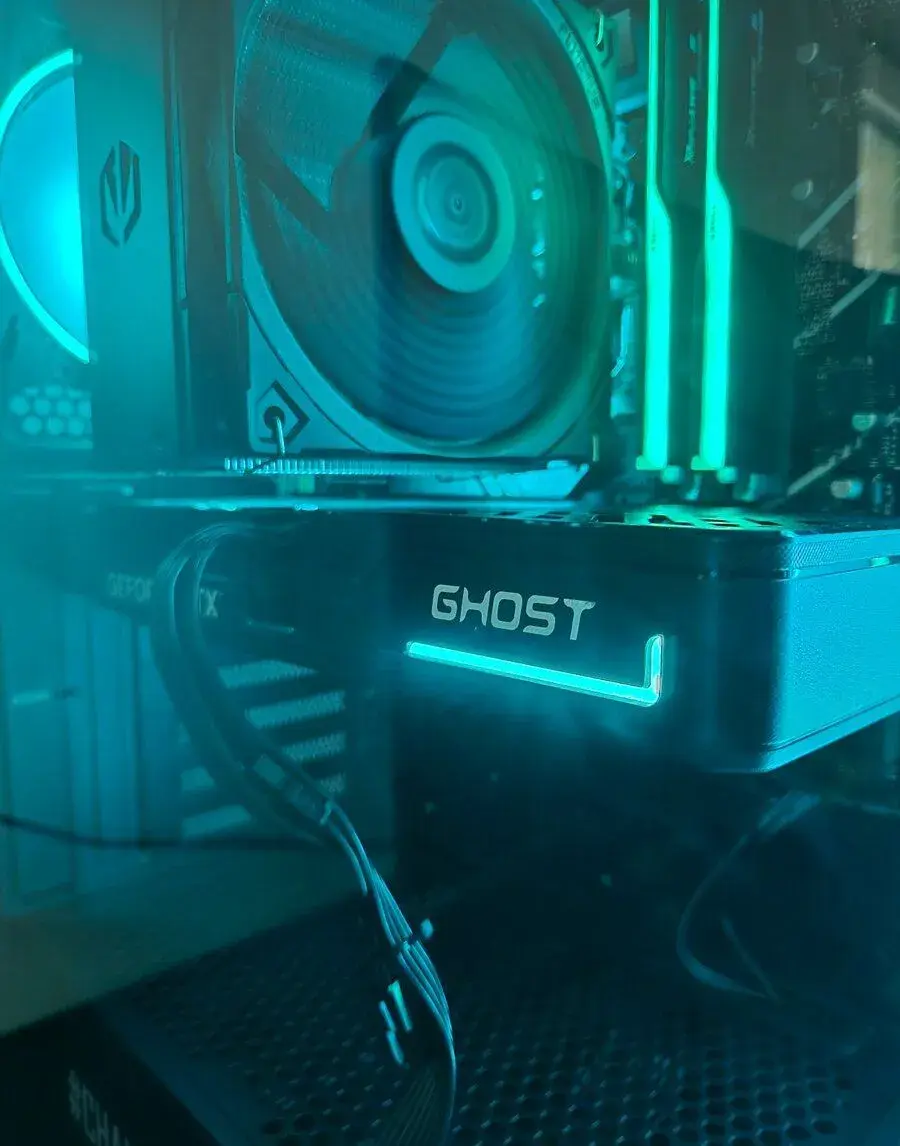 Grafika GAINWARD GeForce RTX 5060 Ghost OC 8G