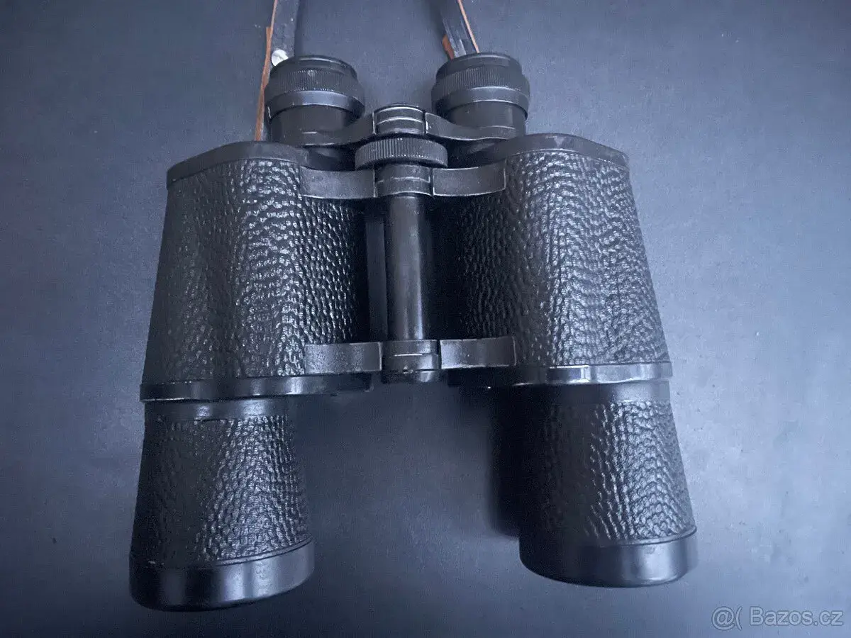 Ruský dalekohled 7x50 BPC. Dalekohled je plně funkční, čista