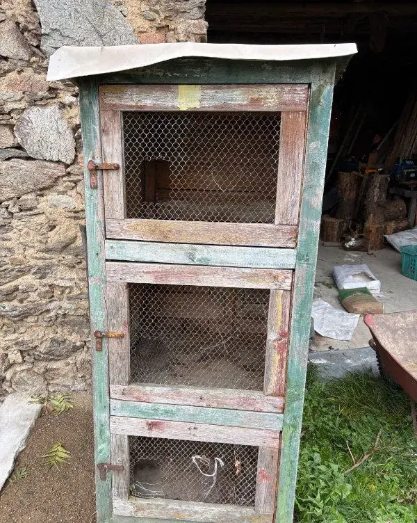 Králíkárnu - 3 kotce