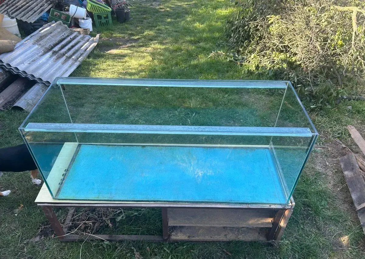Akvárium 500 l (155x55x60 cm)