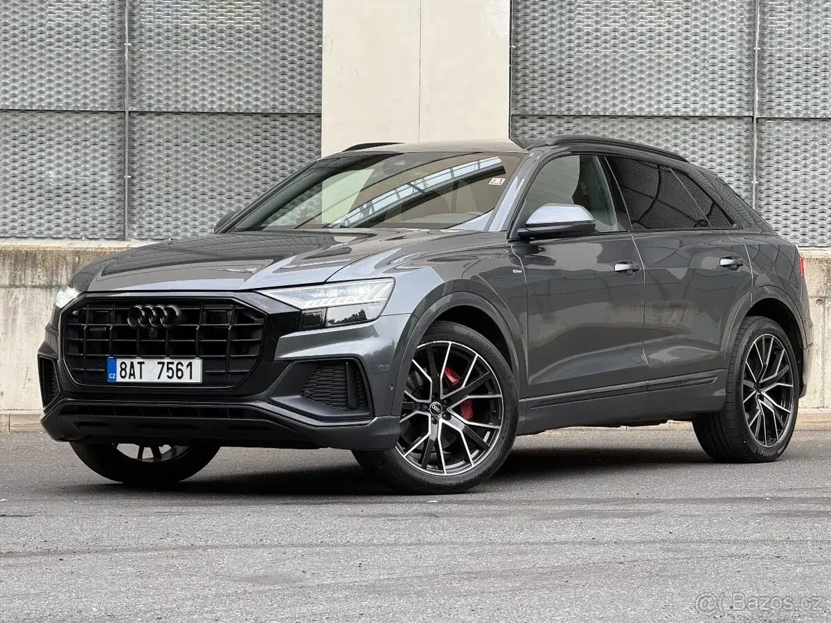 Audi Q8 – 2022, 151 200 km