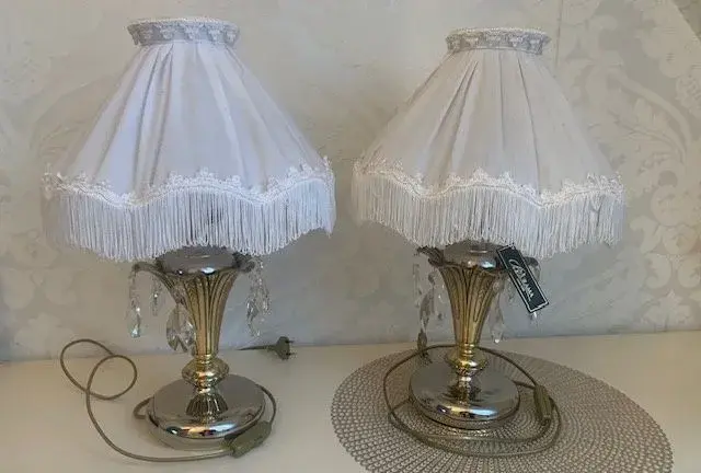 Klasická stolní lampa BEJORAMA