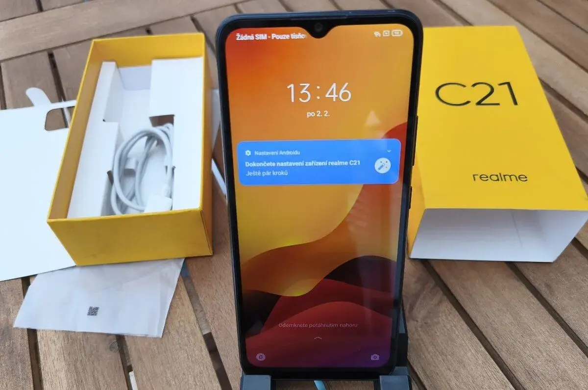 Realme C21 – 3 GB RAM | 32 GB úložiště | Android 11 |Komplet