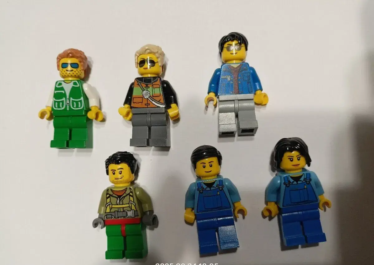 Lego® figurky 6 ks.s novými vlasy