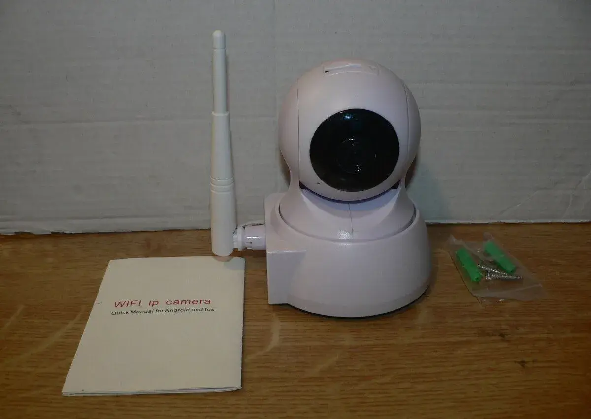 WiFi IP kamera dálkově ovládaná