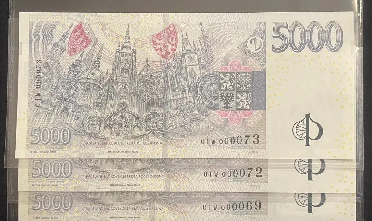 5000 Kč přítisk 01W | dvojčísla 69, 72, 73 | postupka | UNC