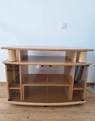 Televizní stolek