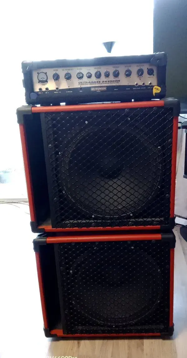Bass aparát BEHRINGER ULTRABASS BX4500H
