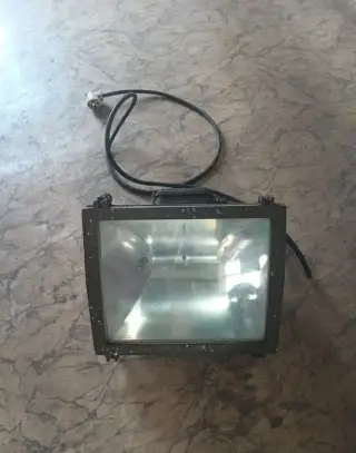 Halogenové světlo 1000w