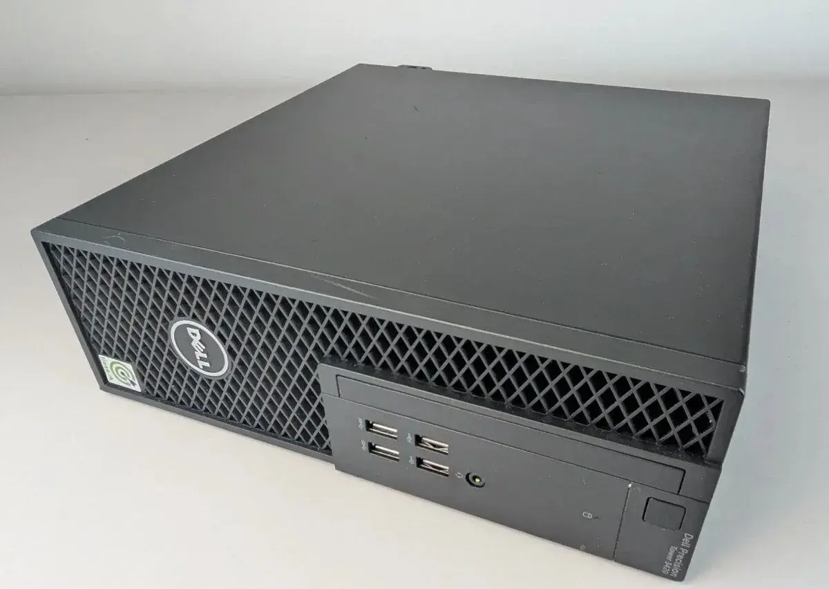 DELL T3420 - E3-1245 v5, 16GB RAM, 256GB NVMe, OS, ZÁRUKA