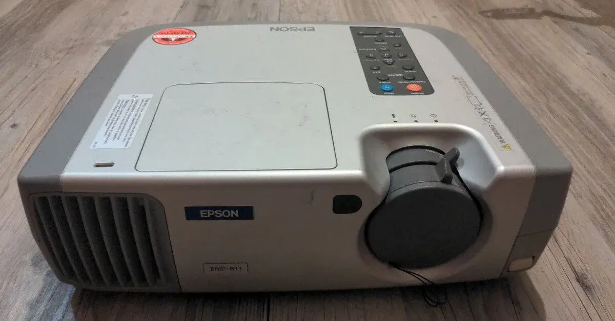 Epson EMP-811