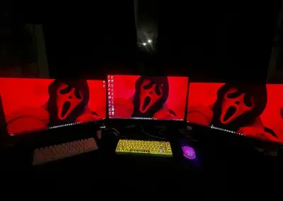 🎮 Na prodej: herní PC + kompletní herní vybavení a 3 monitory