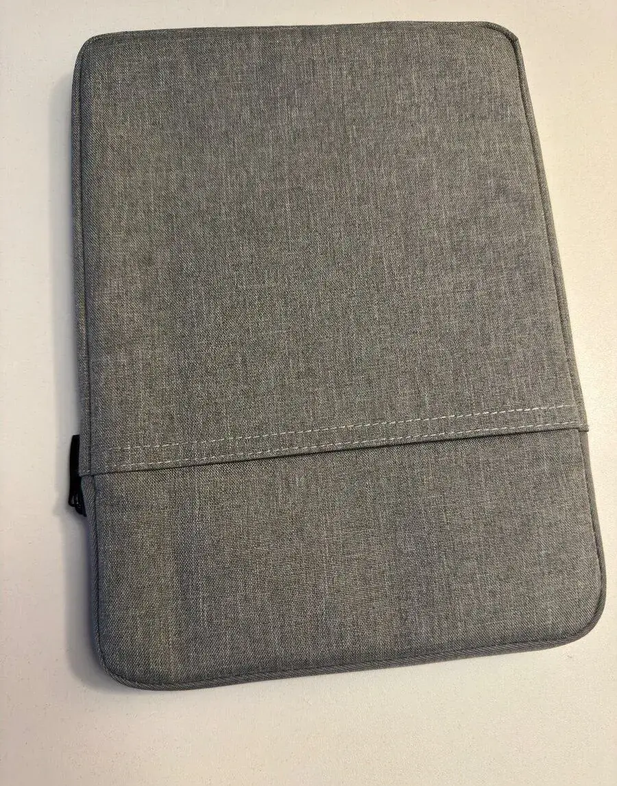 Pouzdro / obal na tablet 10,2"