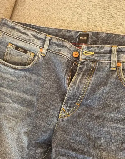 Jeansy Hugo Boss 36/34 regular fit,