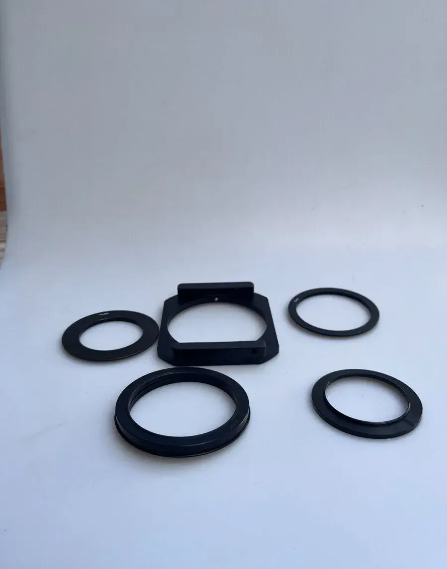Tiffen držák + sada skleněných ND/GND filtrů 4×4” / 4×5” – 4