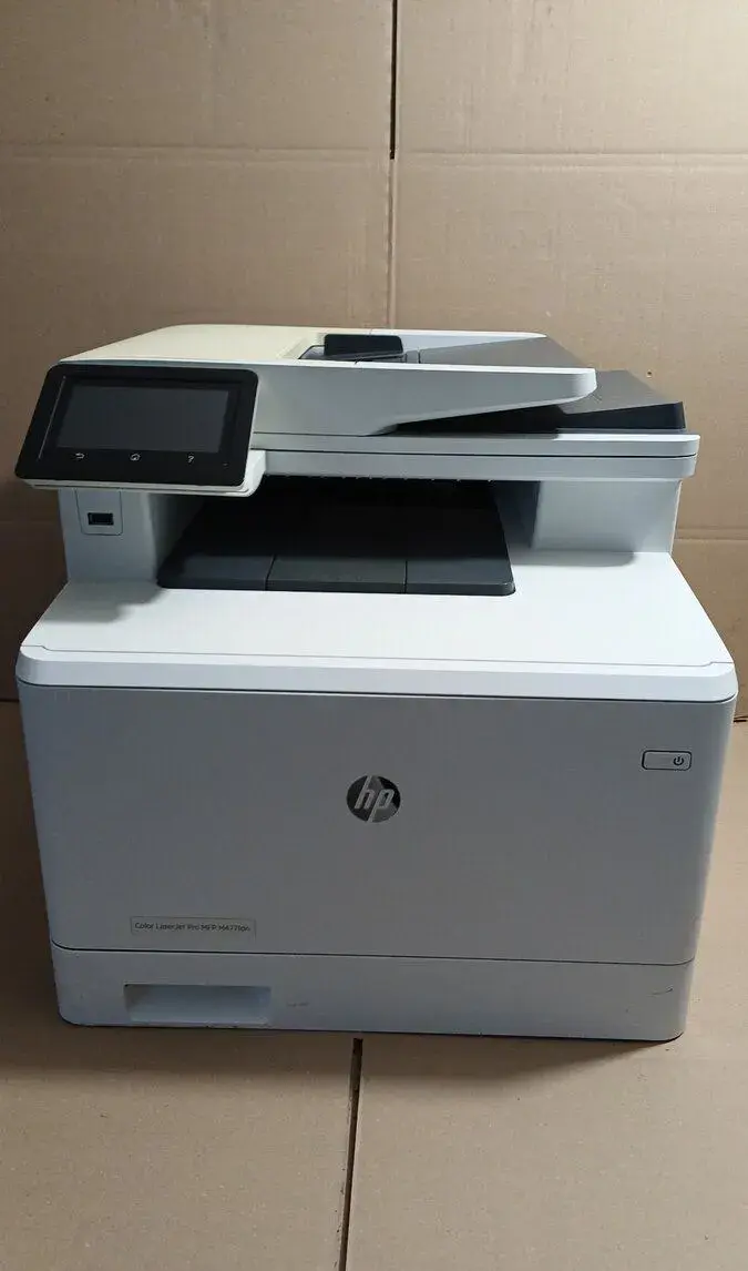 HP Laserjet M477FDN | barevná | najeto 14tis.| nové tonery