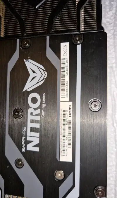 Sapphire NITRO+ AMD Radeon R9 Fury 4GB HBM – 3ventilátorová