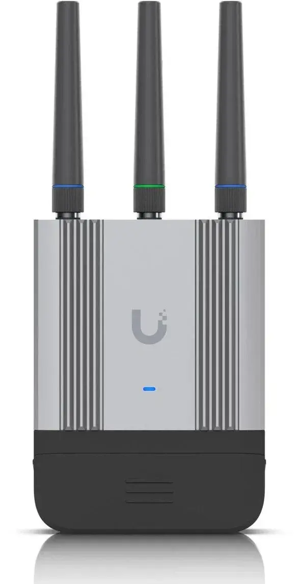 Ubiquiti UniFi Mobile Router Industrial