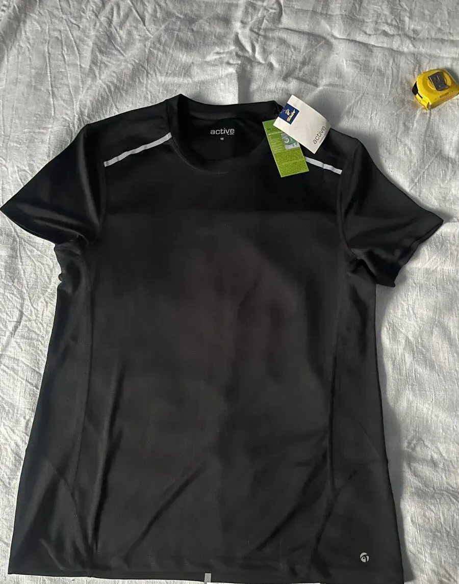 Sportovní triko