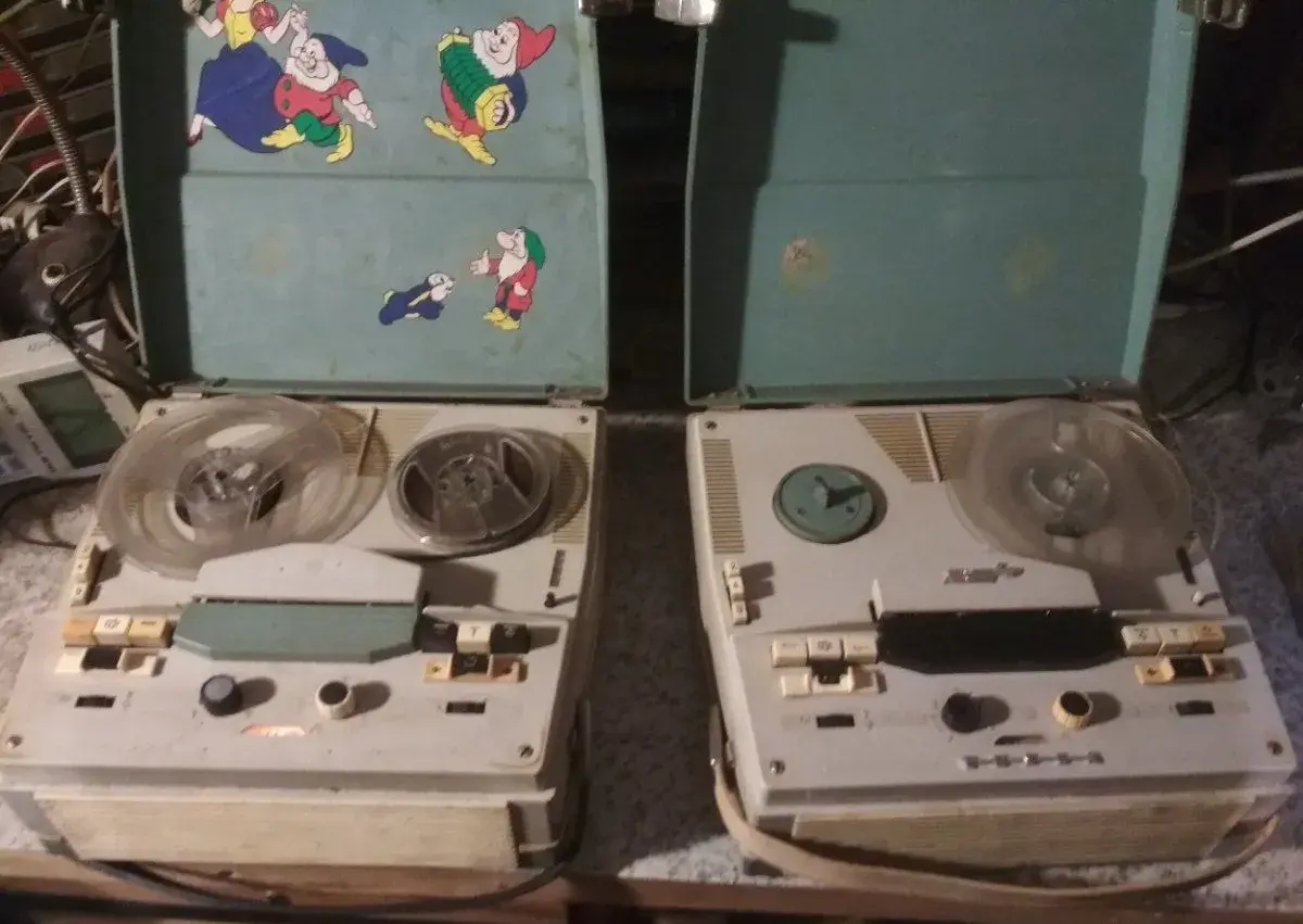Retro rádia a magnetofony 2