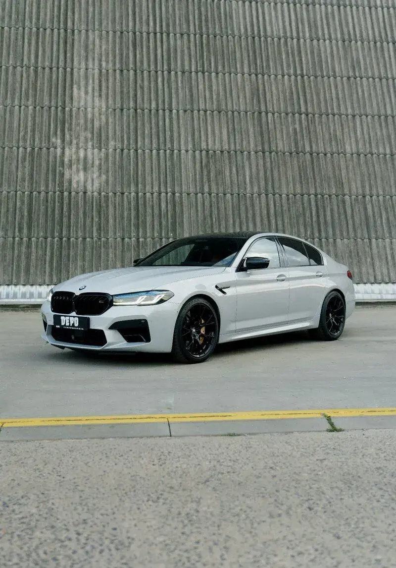 BMW M5