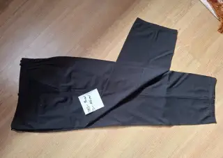 Pánské kalhoty, pas 96 cm. Délka 106 cm. Pěkné, málo nošené