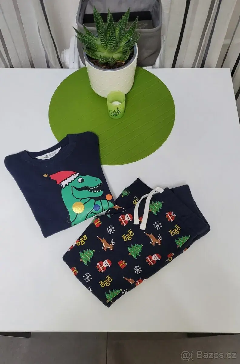 Vánoční komplet H&M 110-116