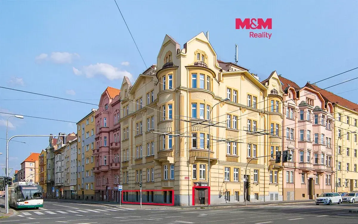 Prodej, obchodního prostoru 111 m², Plzeň, Klatovská třída