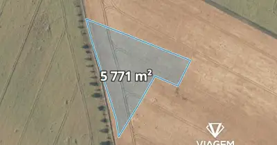 Pole 5 771 m²
