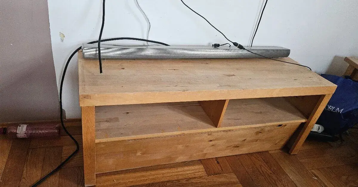 TV komoda ZDARMA