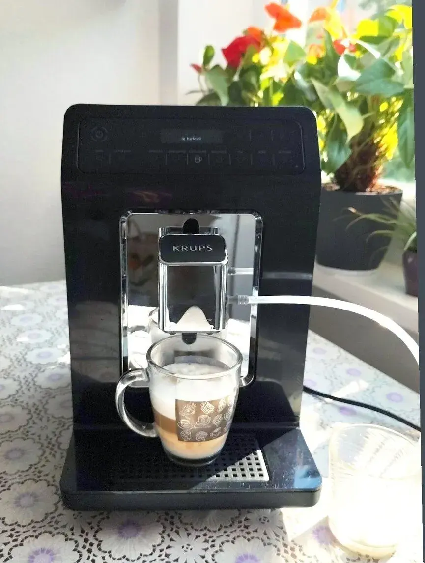 Kávovar Krups Qvarto Force Cappuccino
