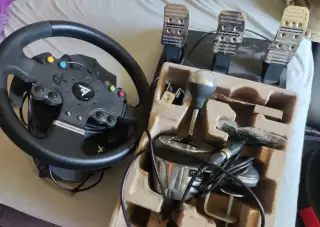 Thrustmaster TMX Force Feedback + řadící páka (7+R)