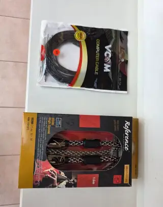 HDMI plus JACK kabel