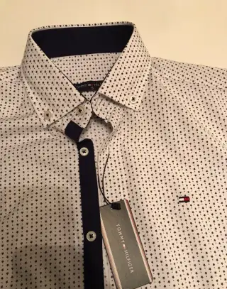 Tommy Hilfiger