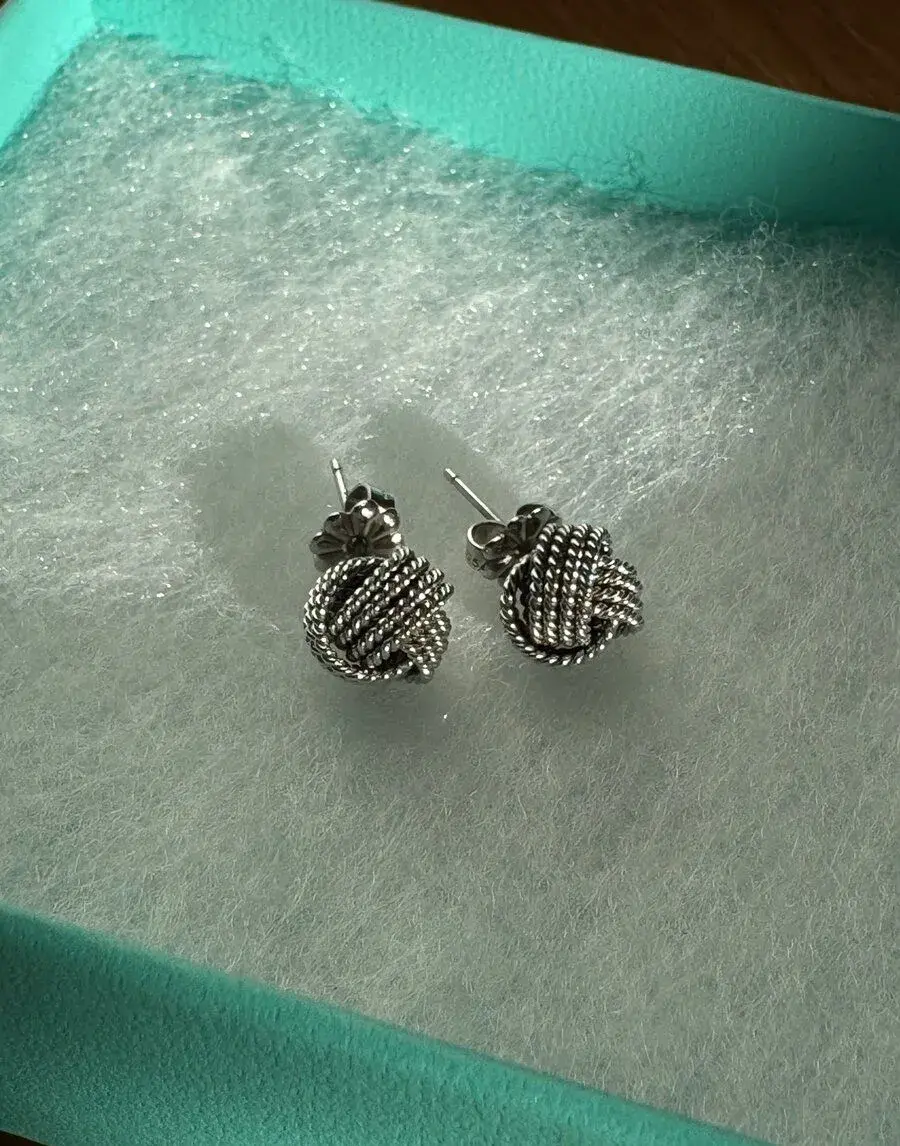 Tiffany & Co. stříbrné náušnice