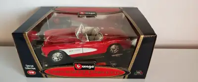 BBURAGO 1:18 Chevrolet Corvette Top