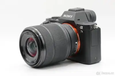 Sony Alpha A7 II + Sony FE 28–70 mm F3.5–5.6 OSS.