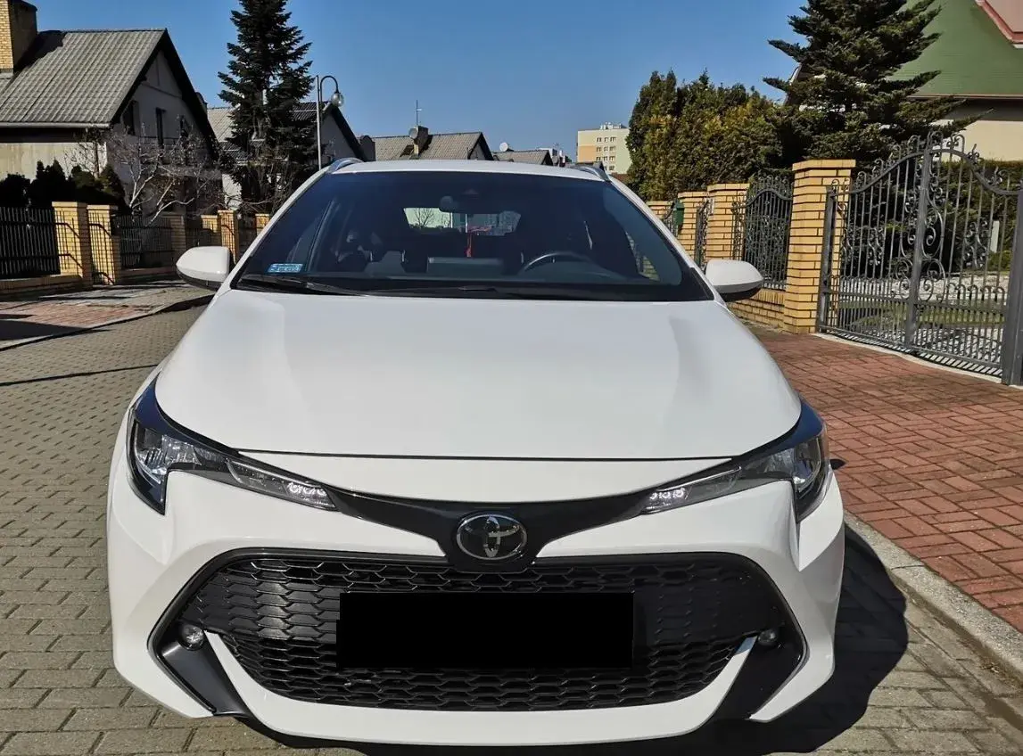 Toyota Corolla – 2026, 87 549 km