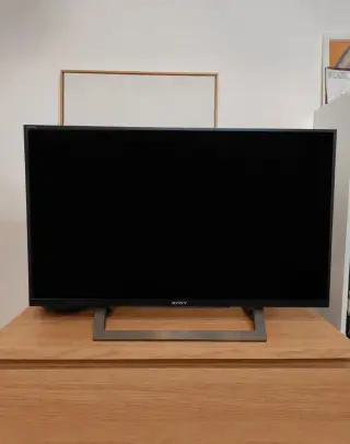 Sony Bravia KDL-32WD755 – 32" Full HD TV, DVB-T2 HEVC