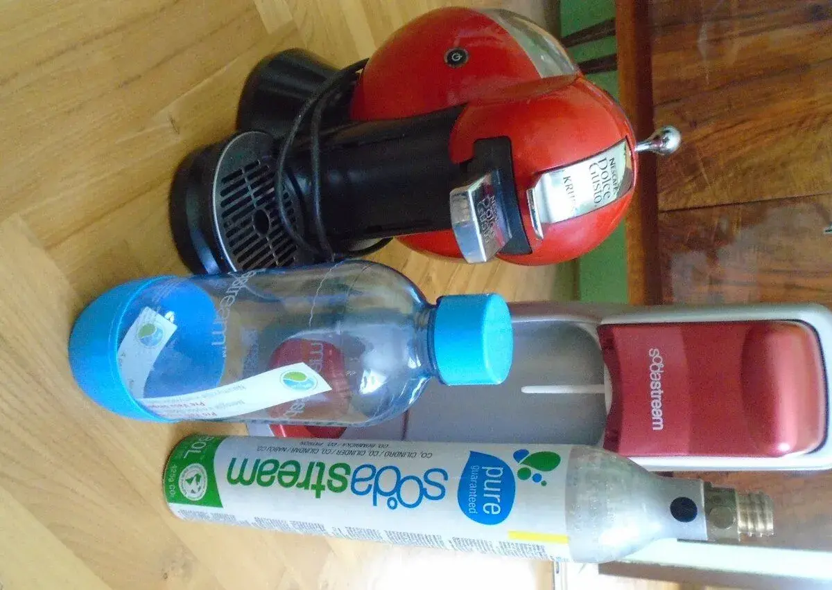 Set kávovar Dolce Gusto+Sodastream