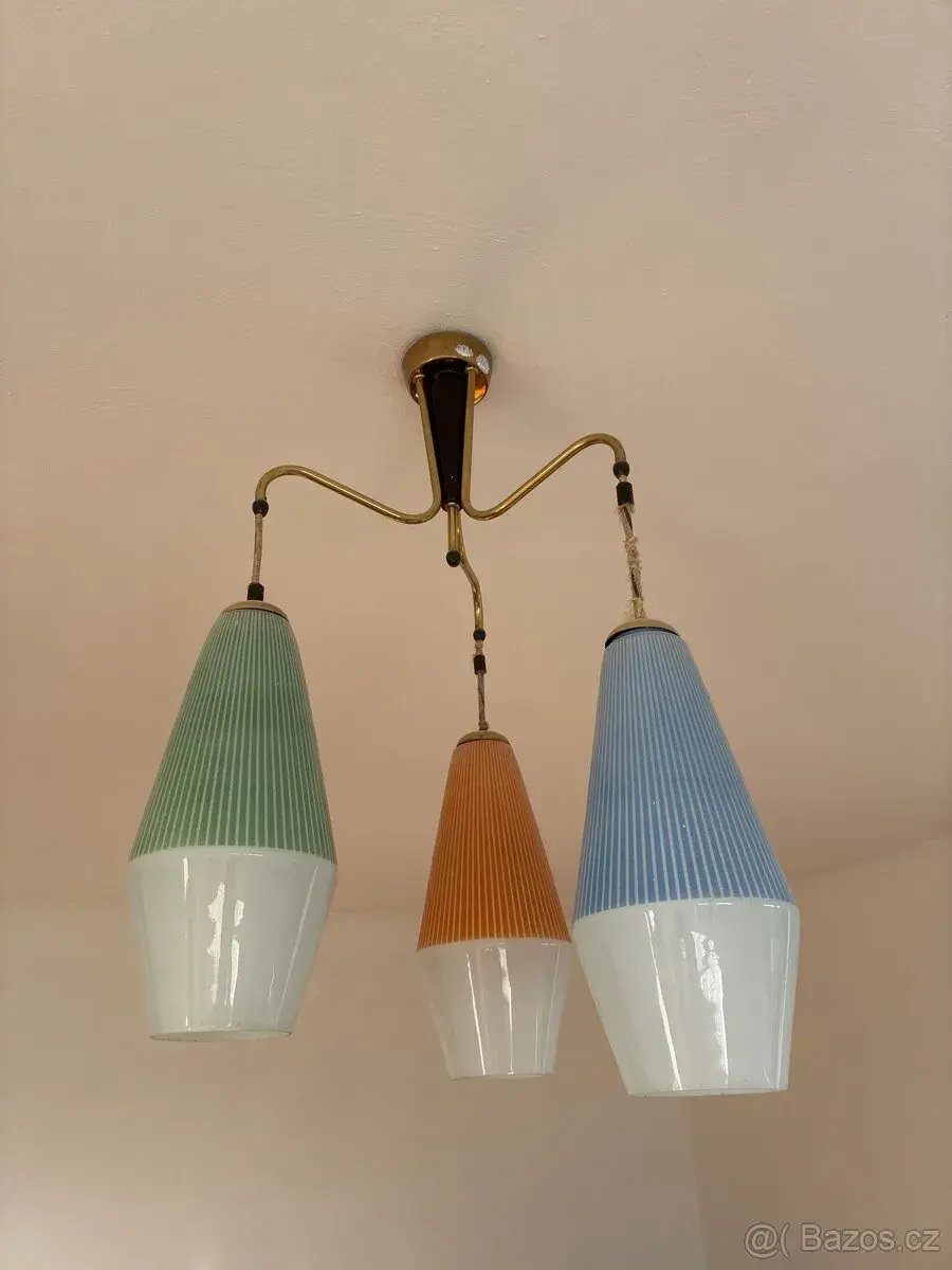 Retro lustr