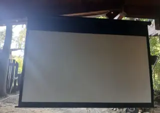 Promítací projekční platno elite screens