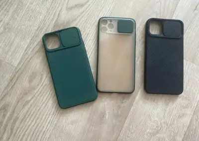 3x ochranný kryt na iPhone 11 Pro Max s posuvnou krytkou