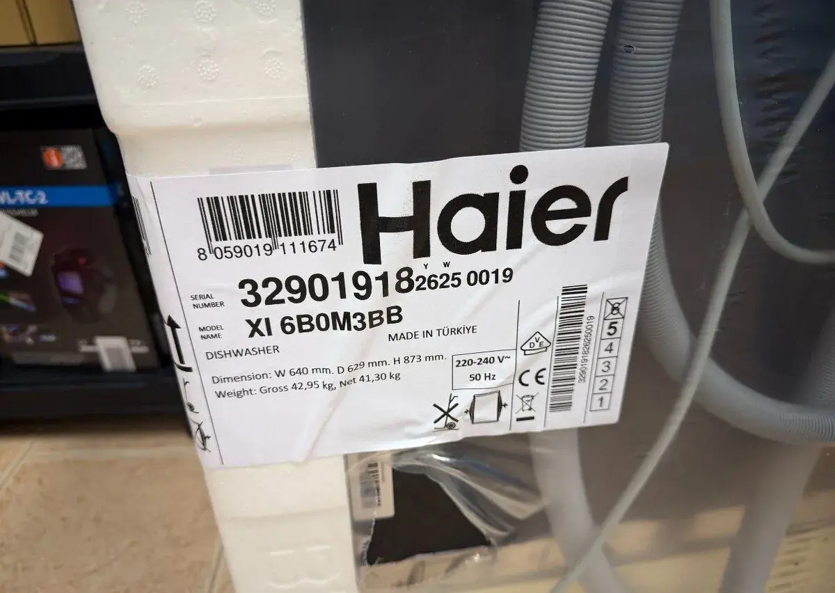 Myčka nádobí HAIER I-PRO Shine Series 4 - XI 6B0M3BB