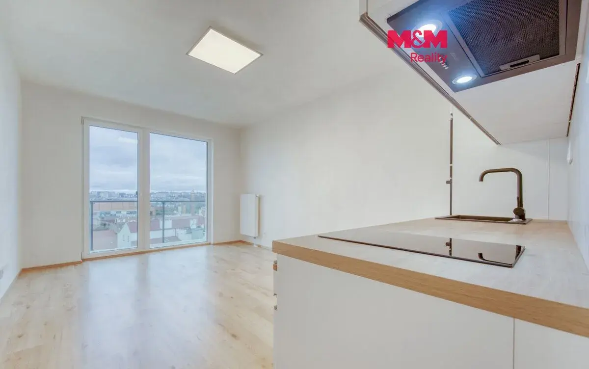 Pronájem bytu 2+kk, 44 m², Plzeň, ul. Poděbradova