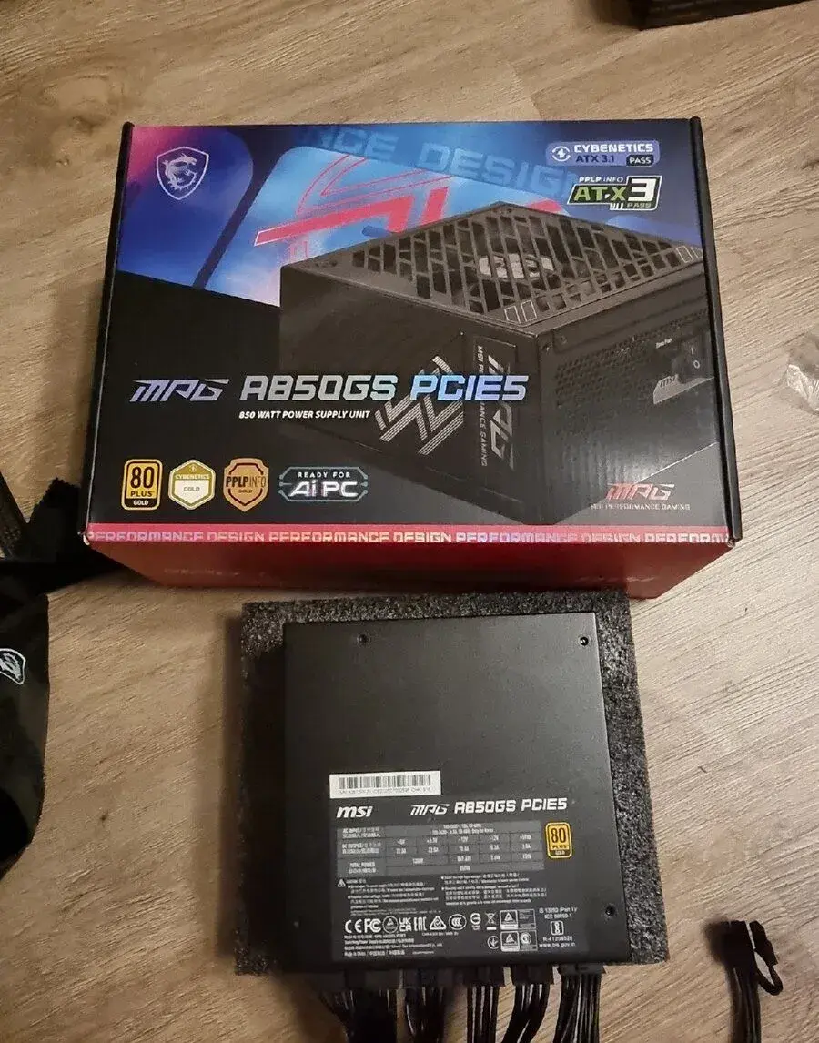 MSI MPG A850GS PCIE5