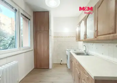 Pronájem bytu 2+1, 49 m², Slaný, ul. Plynárenská