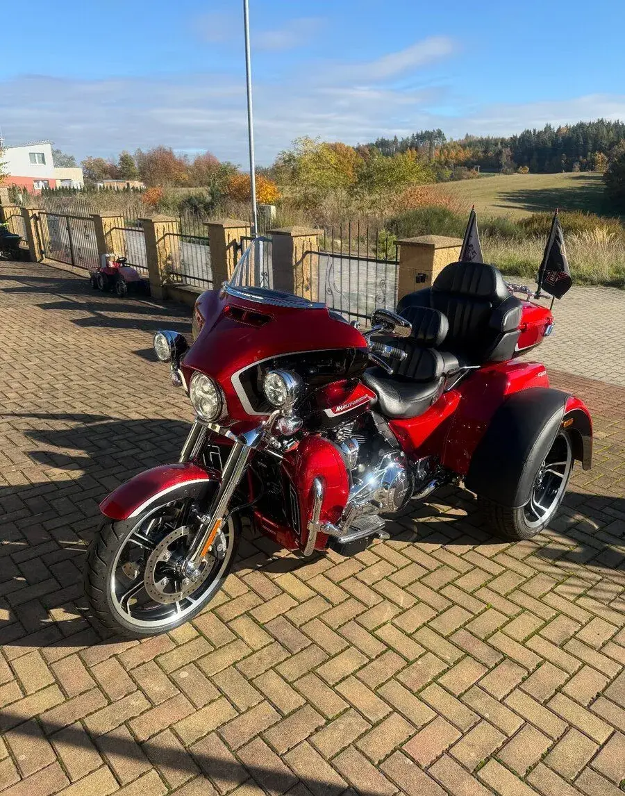 Harley Davidson Tri Glide CVO