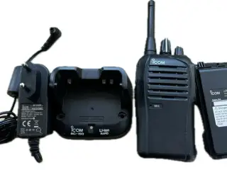 ICOM PMR446 – Kompaktní a spolehlivá, ve skvělém stavu