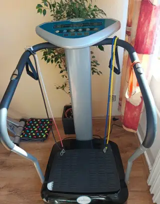 Vibrační plošina gravitone Super stav
